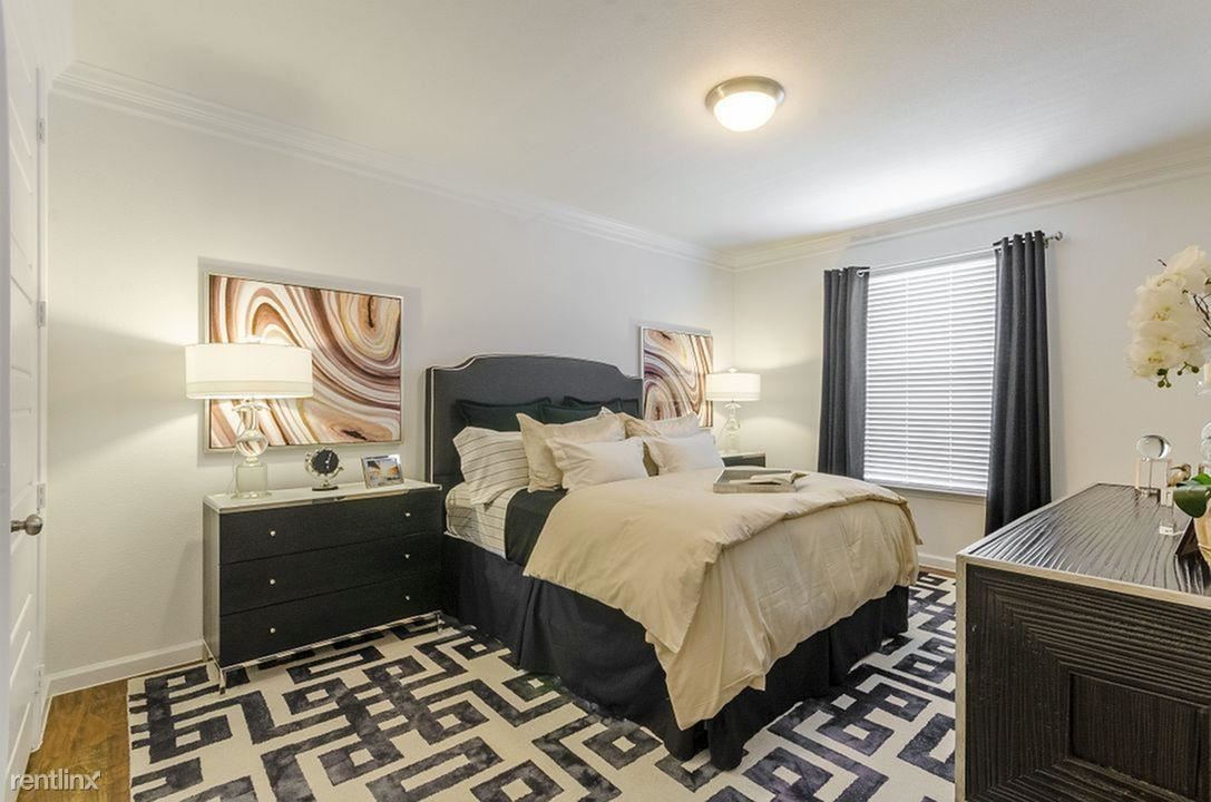 5313 Serene Hills Dr #C1 - Photo 3 of 10