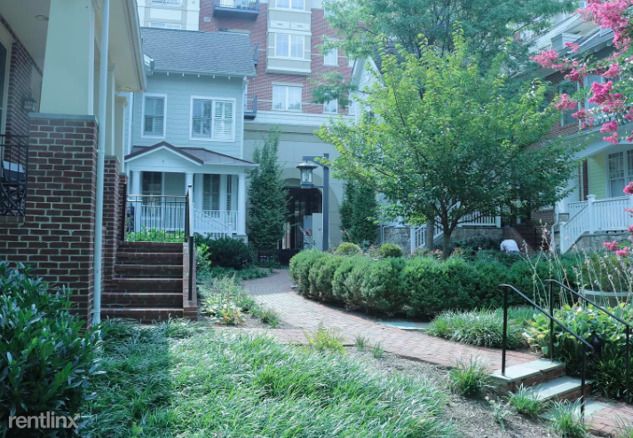 1228 N Danville St - Photo 3 of 23