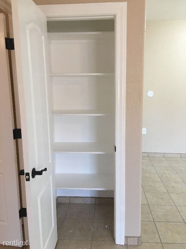 6325 Reynolds Drive 105 - Photo 2 of 38