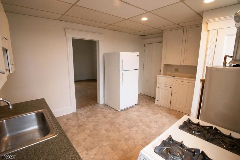 208 Main St 2 - Photo 2 of 12