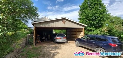 1 W8660 74th Avenue - Photo 2 of 10