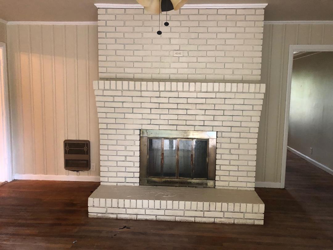 910 Lawrenceville Highway - Photo 2 of 4