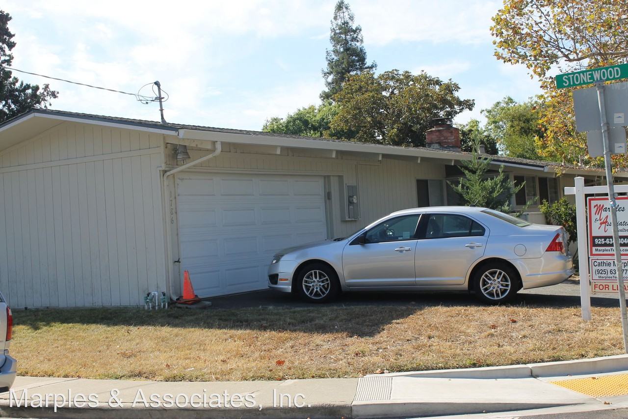1786 Toyon Dr - Photo 2 of 5