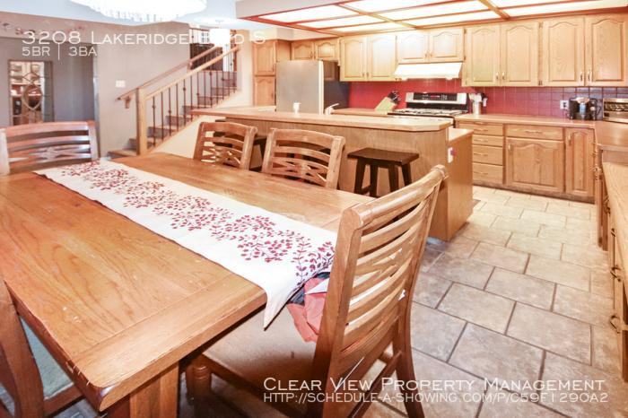 3208 Lakeridge Blvd S - Photo 2 of 20