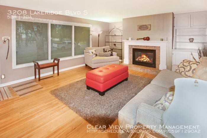 3208 Lakeridge Blvd S - Photo 3 of 20