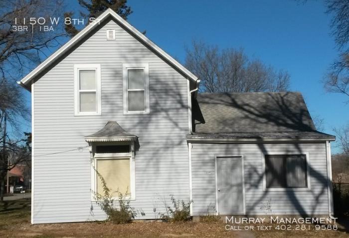 1150 W 8th St - Photo 2 of 23