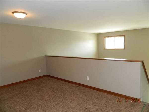 Orchard Ridge Townhomes Apartments N Gault St, St. Peter, MN 56082