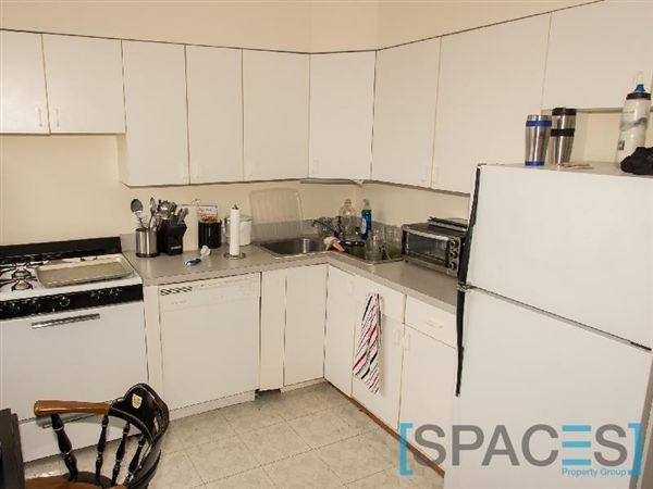 Barry and Racine - Photo 2 of 6