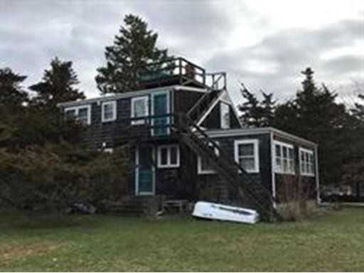 43 Lawrence Avenue - Photo 3 of 17