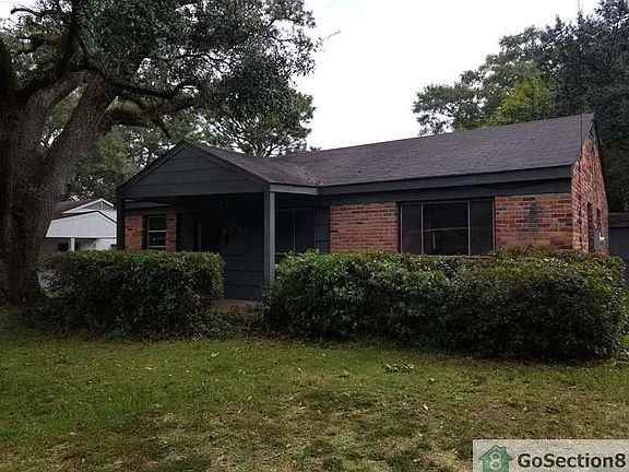 465 Seabreeze Rd E - Photo 2 of 14
