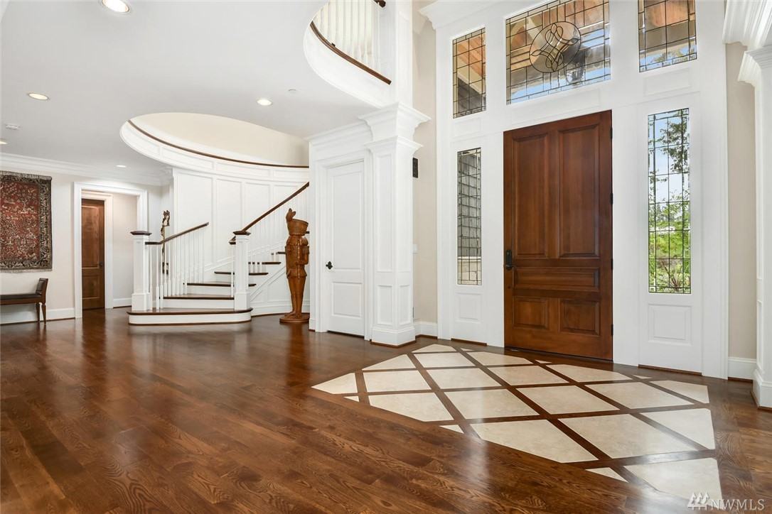 2039 79th Ave Ne - Photo 2 of 25