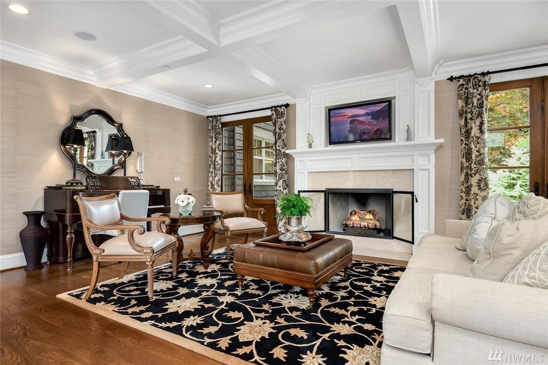 2039 79th Ave Ne - Photo 3 of 25