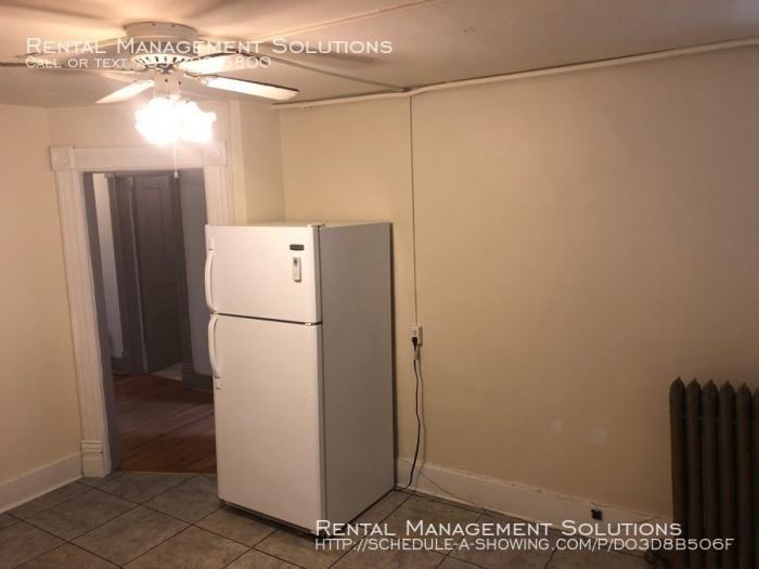 802 Sw 12th - Photo 3 of 8