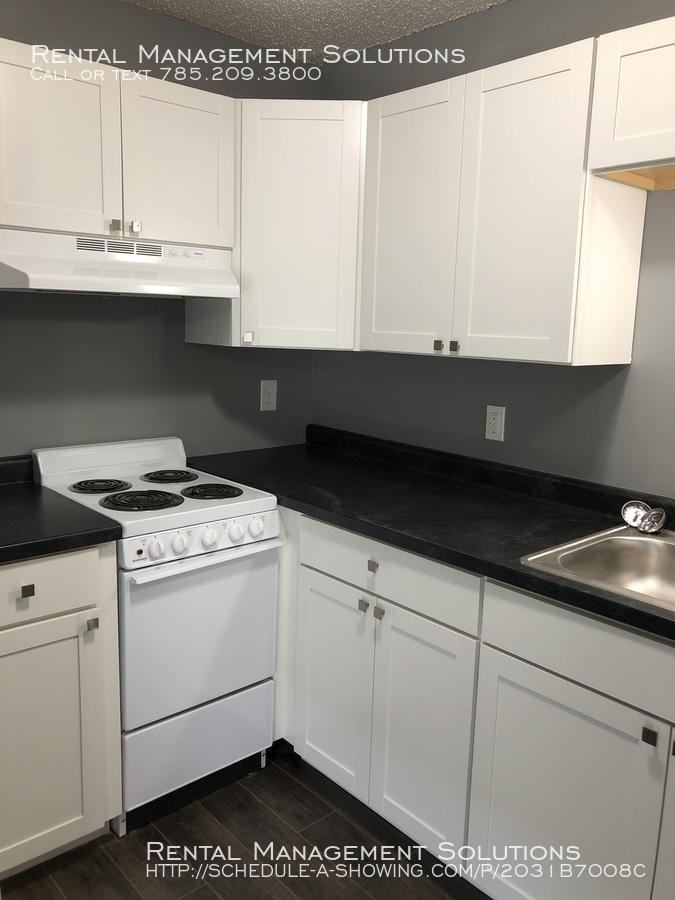 1215 Sw Polk St - Photo 2 of 7