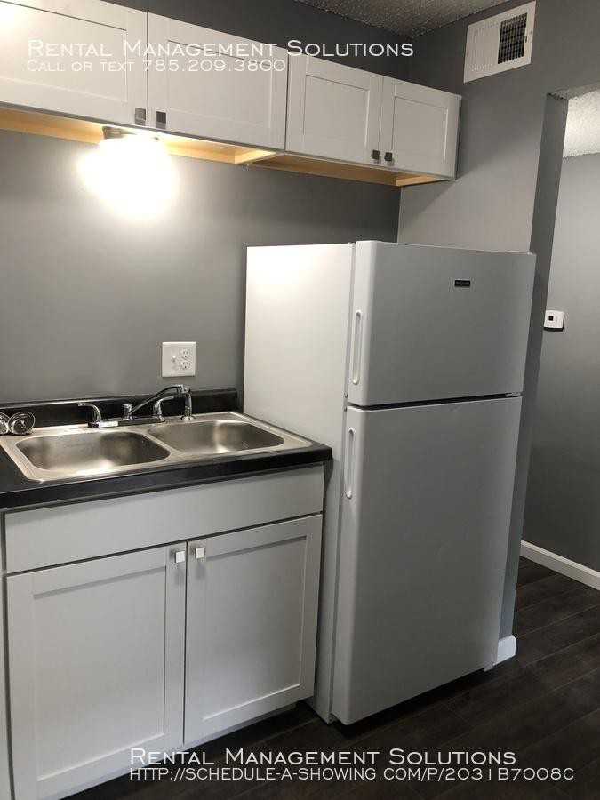 1215 Sw Polk St - Photo 3 of 7