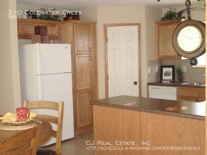 310 Coldwater Creek - Photo 3 of 8