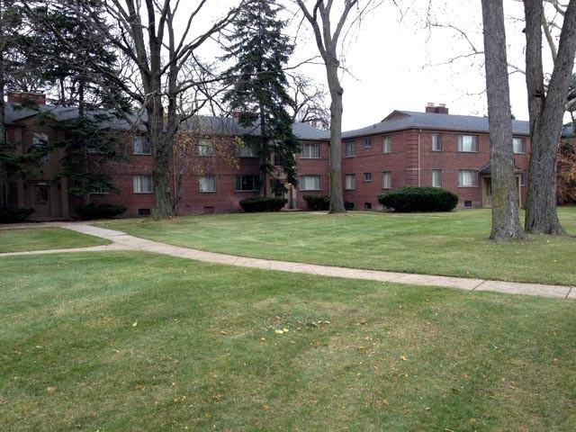 Oxford Village - Photo 2 of 10