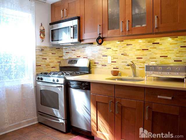 191 Knickerbocker Rd. - Photo 2 of 15