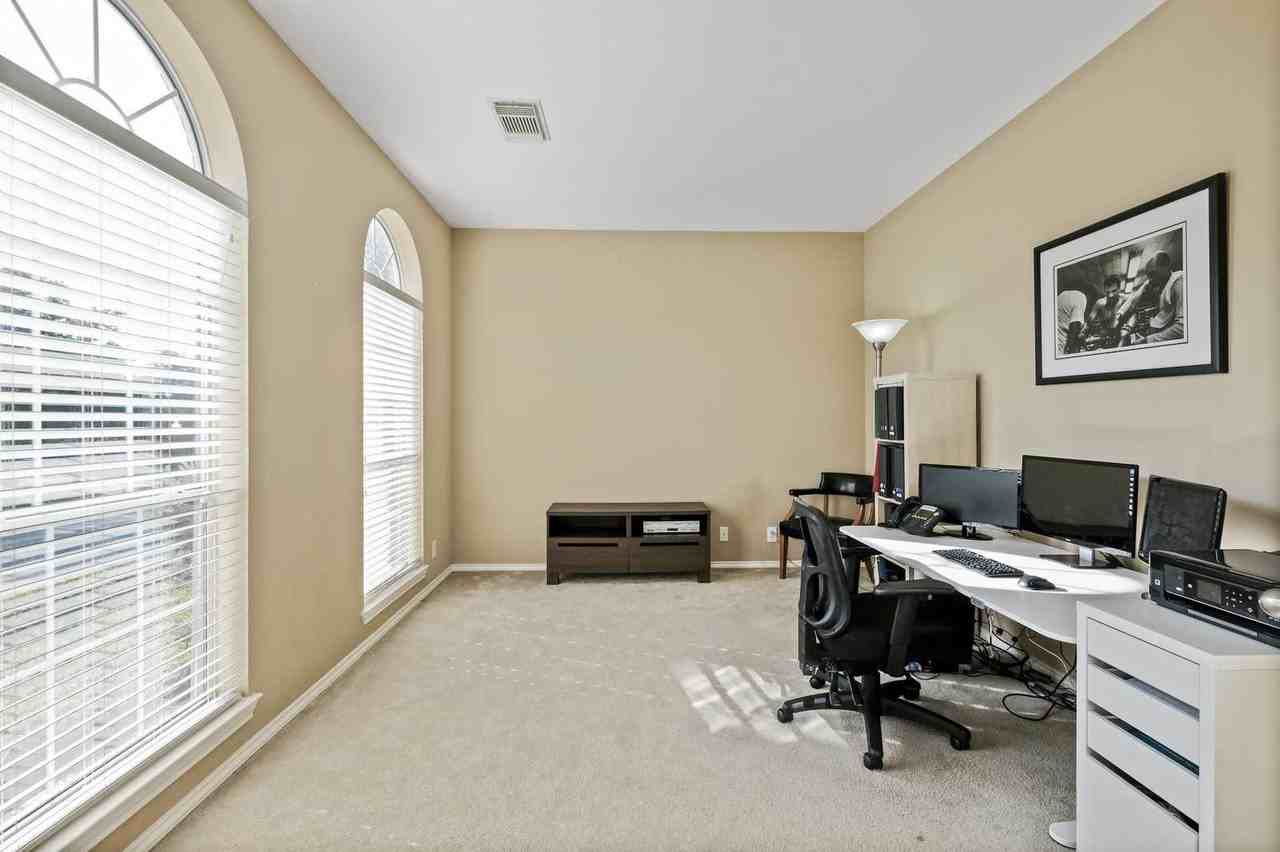 18915 La Verita - Photo 3 of 15