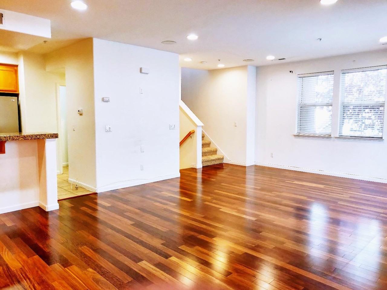 2576 Heron Ct - Photo 3 of 15