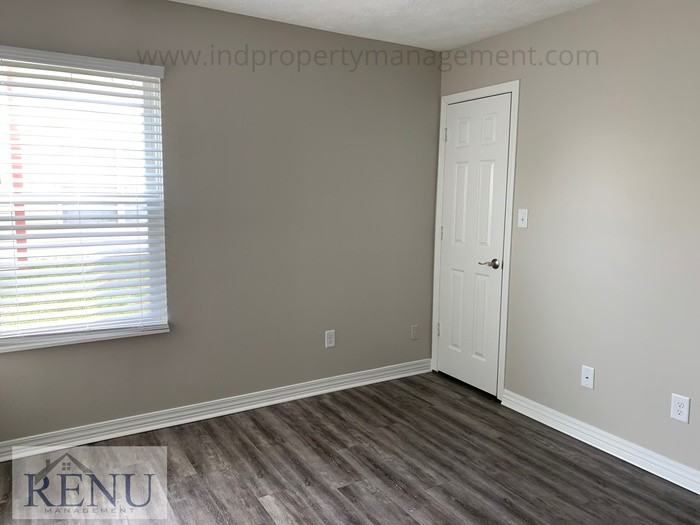 17733 Cedarbrook Drive - Photo 3 of 15