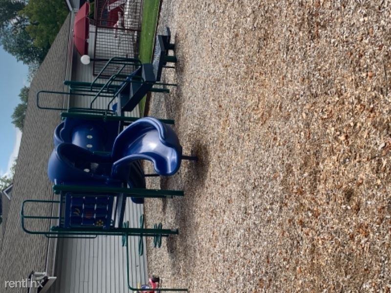 23315 Cedar Way M101 - Photo 2 of 37