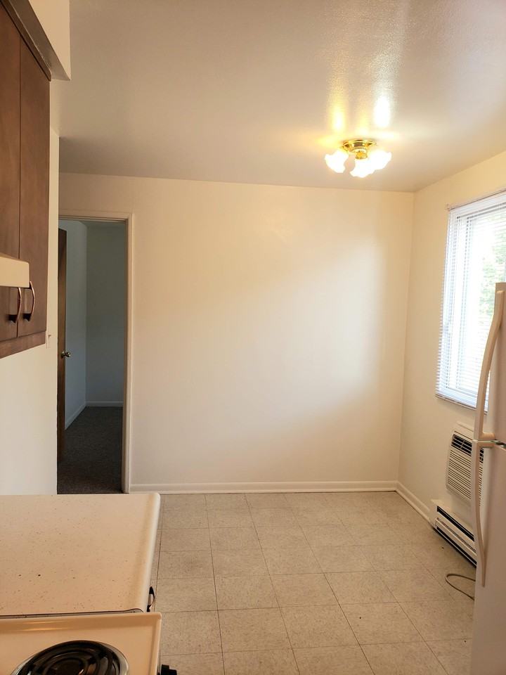 3184 West 115th Street #11 - Photo 3 of 11