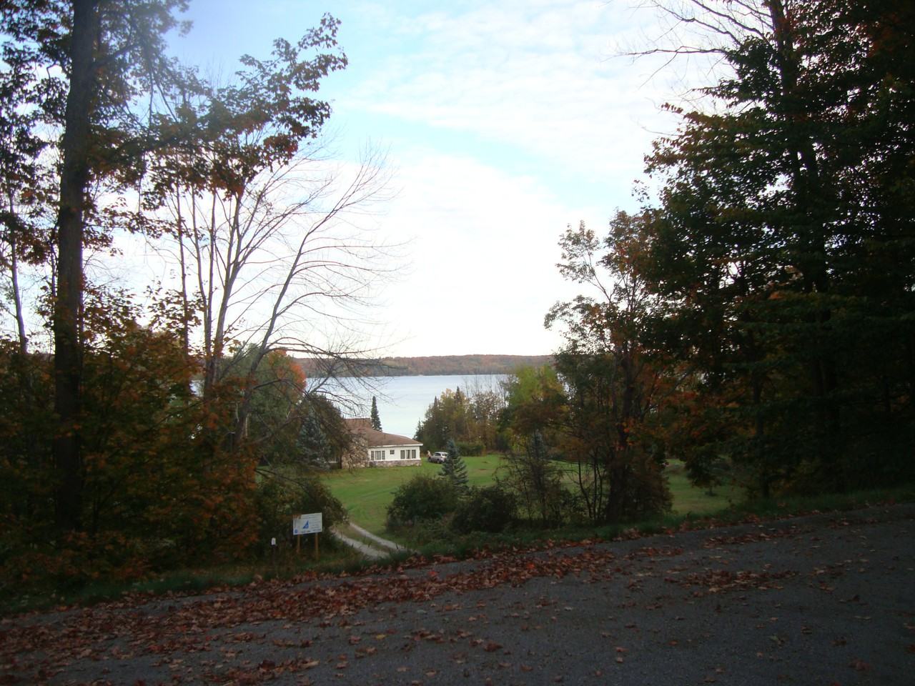 618 N W Torch Lake Dr - Photo 2 of 16