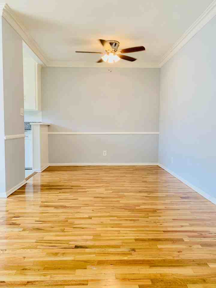 625 North Hayworth Avenue #5 - Photo 3 of 8