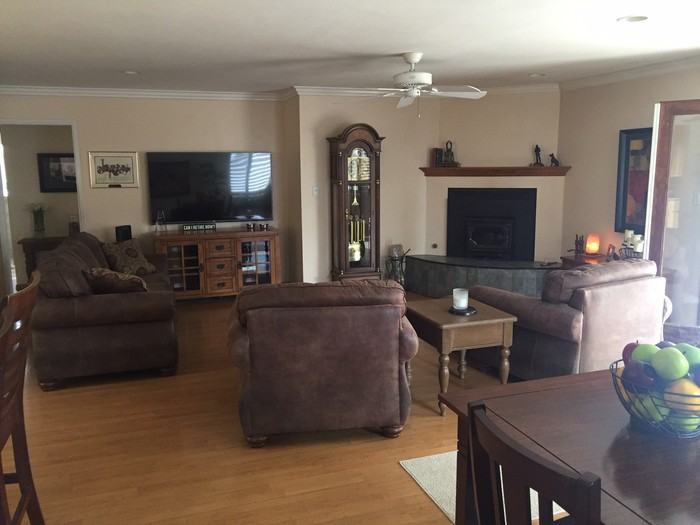 5022 Mount Etna Drive - Photo 3 of 22