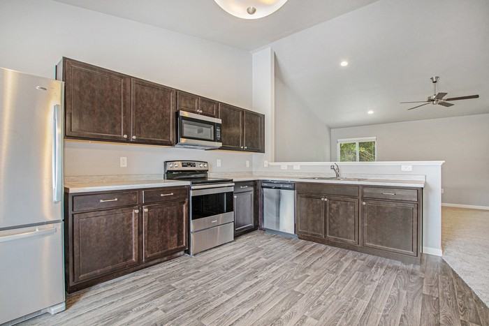 1012 English Primrose Avenue - Photo 3 of 15