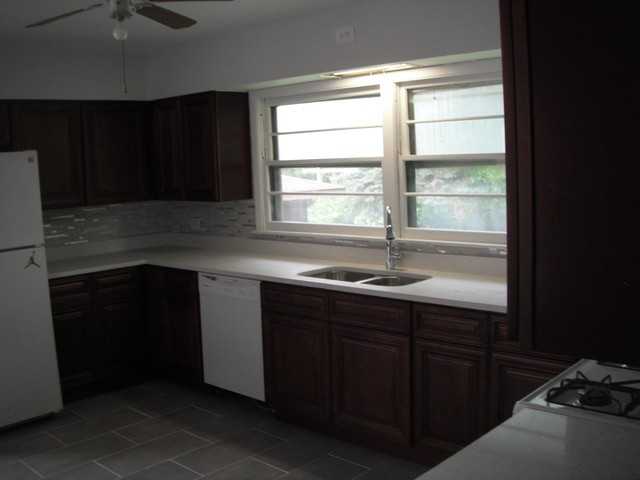 8114 Archer - Photo 3 of 16