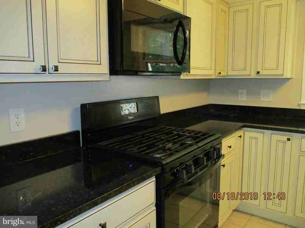 3044 Winter Pine Ct - Photo 2 of 21