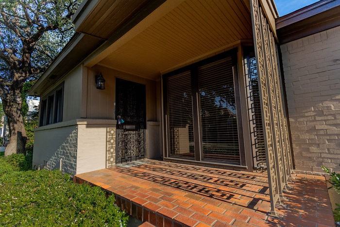 5721 El Campo Avenue - Photo 3 of 27