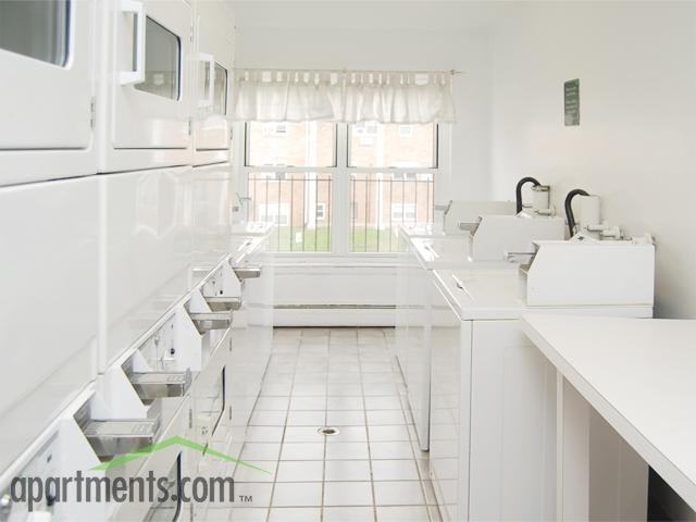 Mount Pleasant Village Apartments 211 Alden St, Wallington, NJ 07057