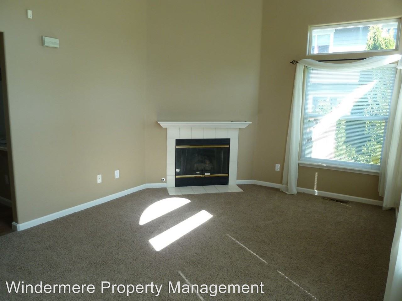 841 Blueberry Lane - Photo 3 of 8