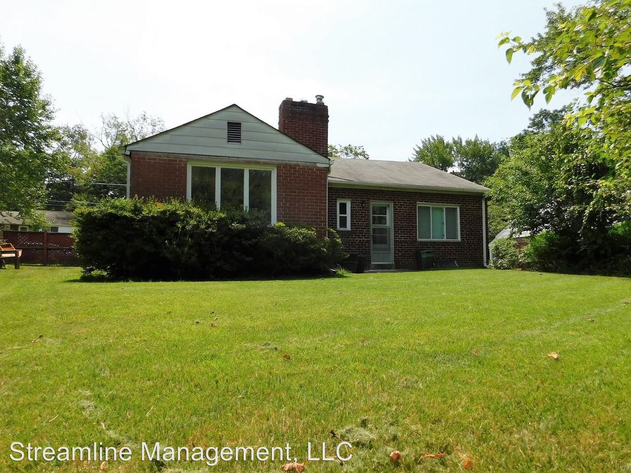 10106 Quinby St - Photo 3 of 17