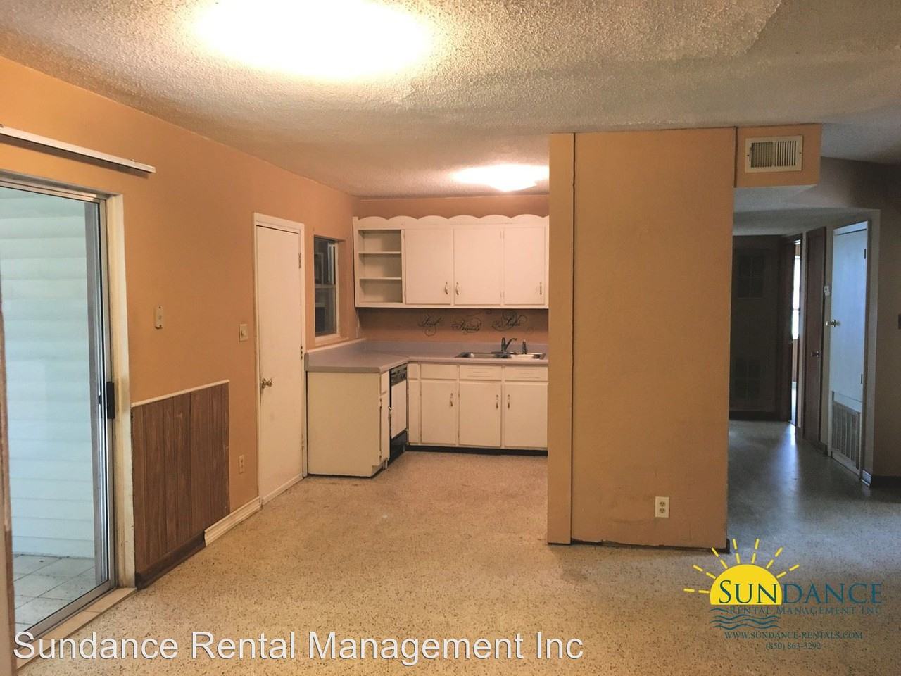 296 Montana Avenue - Photo 3 of 10