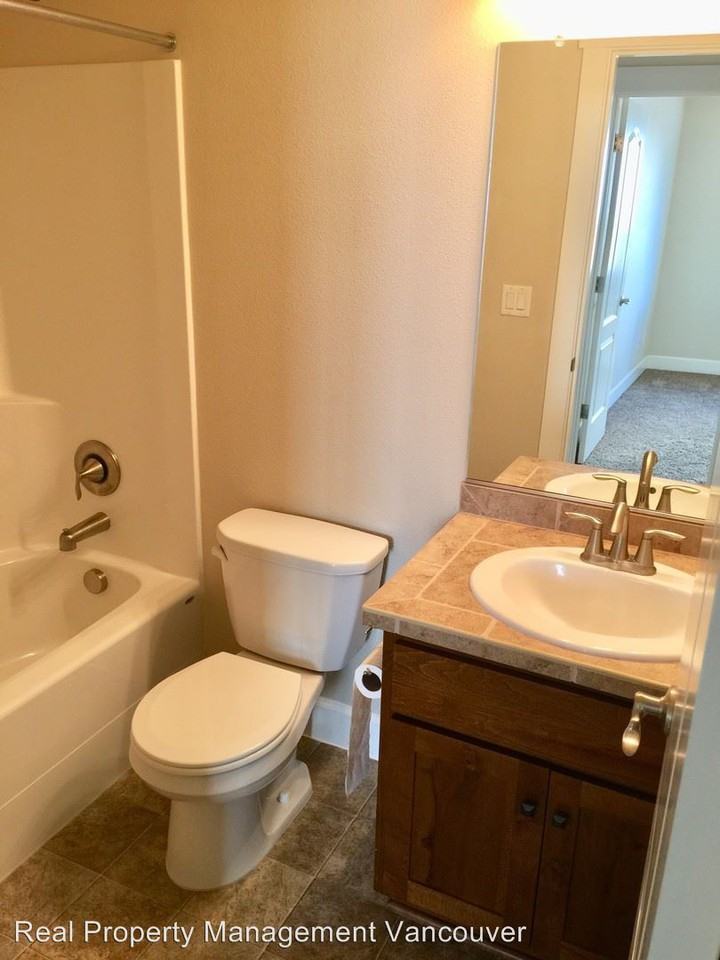 324 Lolo Ave - Photo 3 of 13