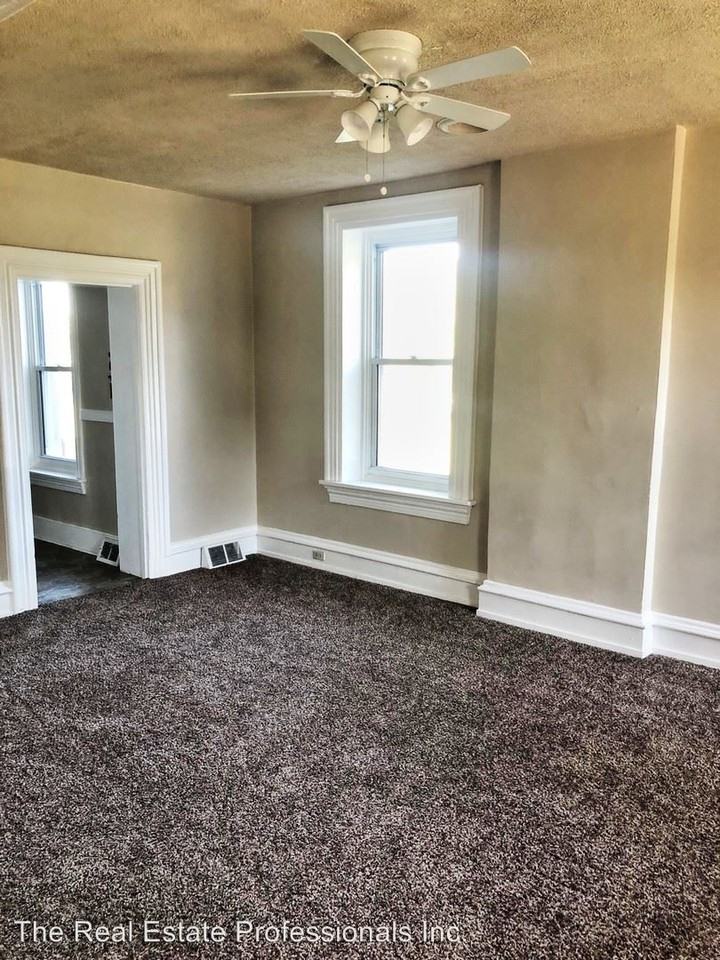 531 W. Main St. - Photo 3 of 12