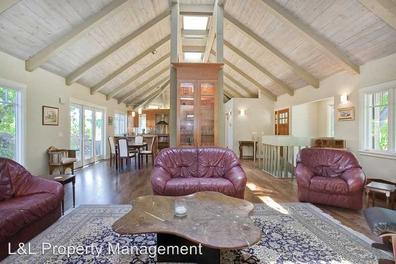 34 Wimbledon Way - Photo 3 of 18