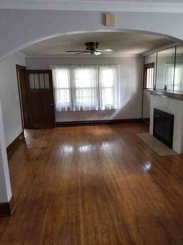 1906 Bruner St - Photo 3 of 14