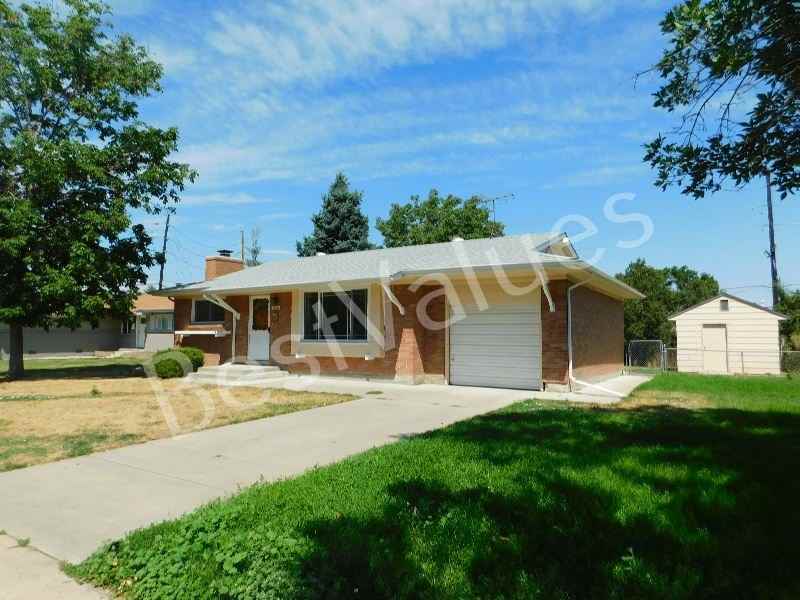 13401 E Nevada Ave - Photo 2 of 19