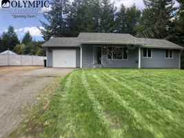 featured image of 6311 Shawn Dr Sw #B
