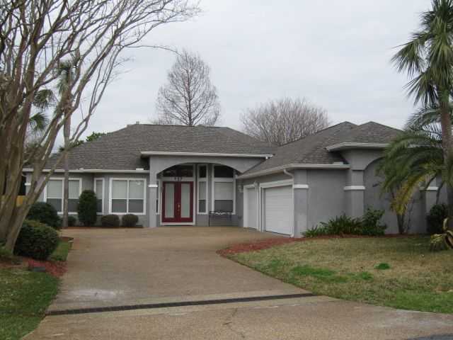 127 Palm Bay Blvd. - Photo 2 of 10