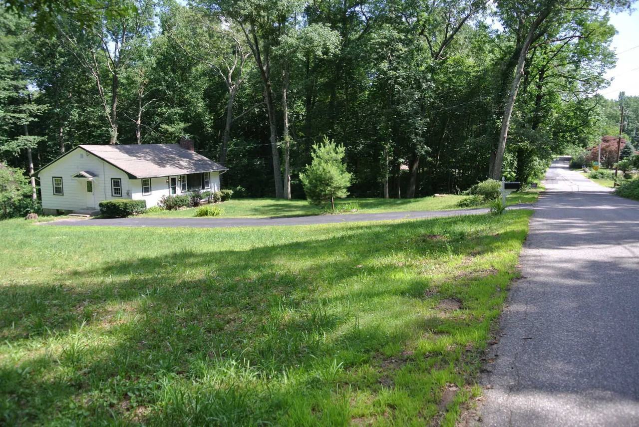 331 Daleville Rd - Photo 2 of 17