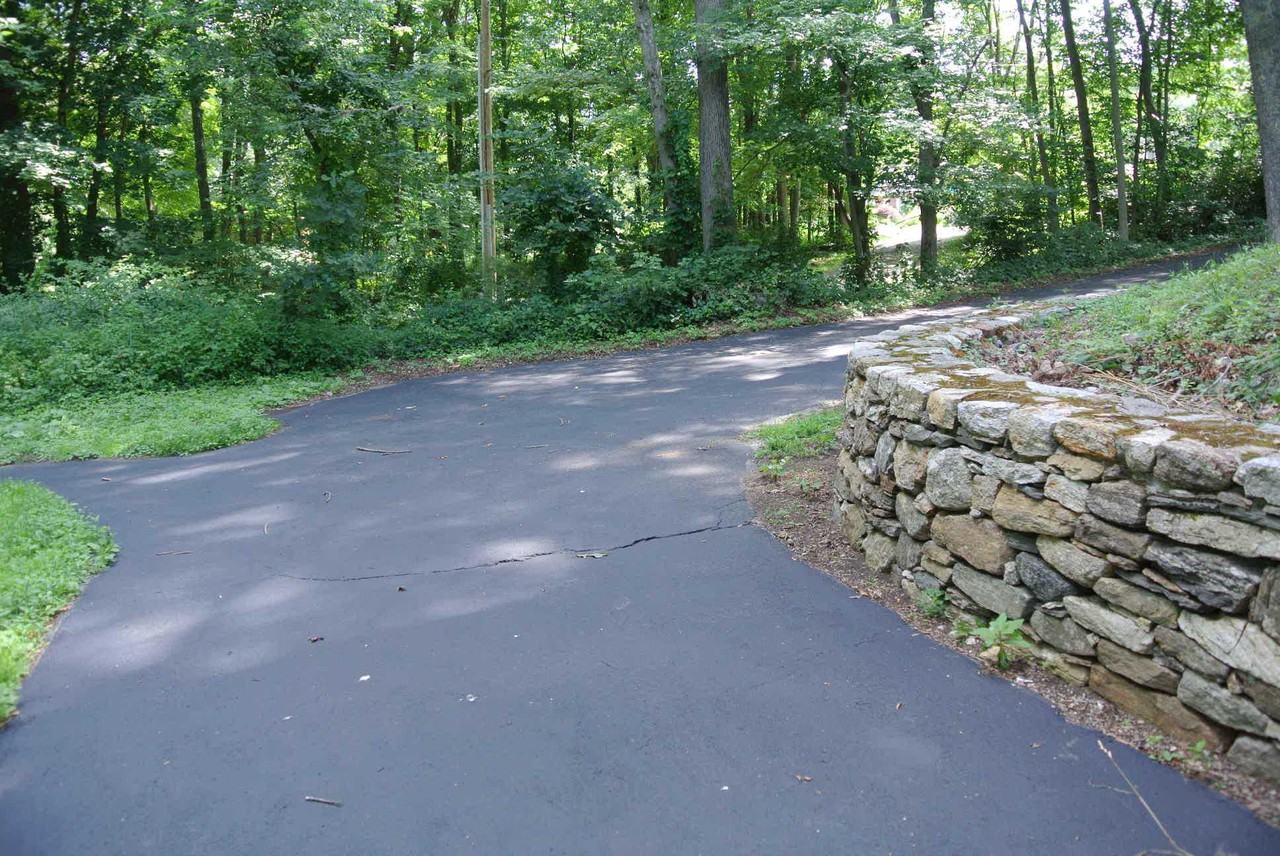 331 Daleville Rd - Photo 3 of 17