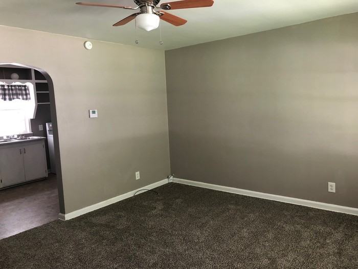 2128 South Florence Avenue - Photo 2 of 13