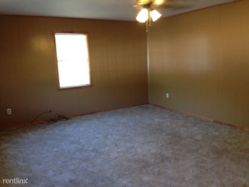 8255 Buttercup Ave - Photo 2 of 8