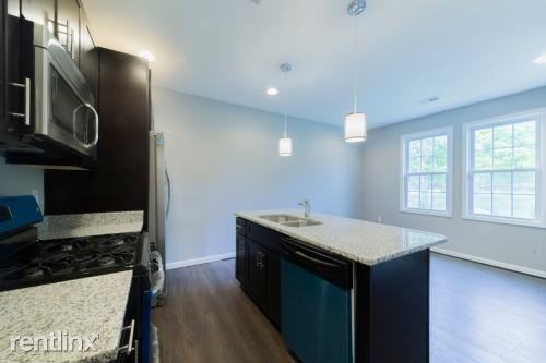 1921 M Street Ne 2 #4 - Photo 3 of 7